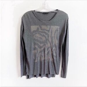 Zara W&B t-shirt gray silver metallic animal print long sleeves